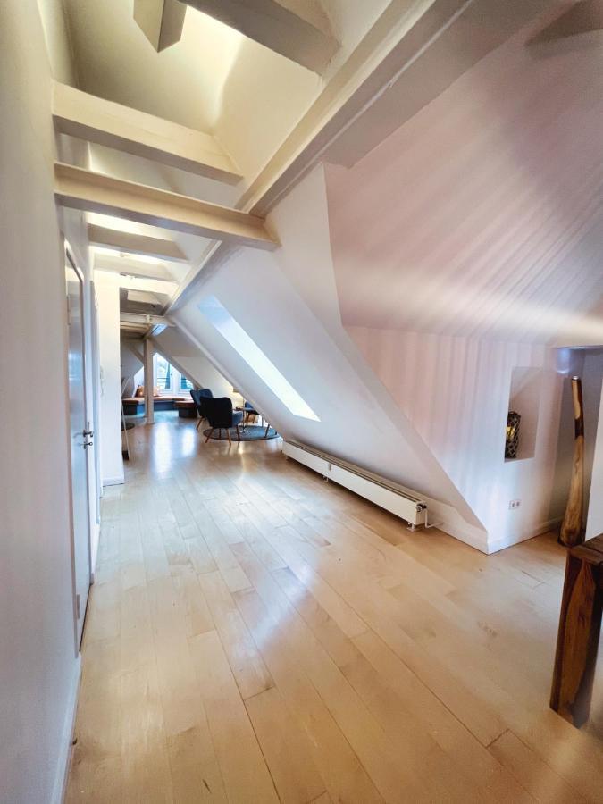 Loft-Panoramablick-Hafen & Elbe! Hamburgo Exterior foto